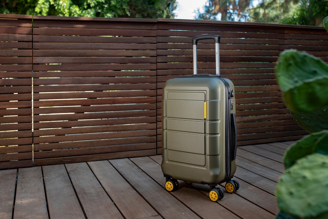 Traveling Smart: Essential Features to Look for in Luggage Traveling Smart: Essential Features to Look for in Luggage